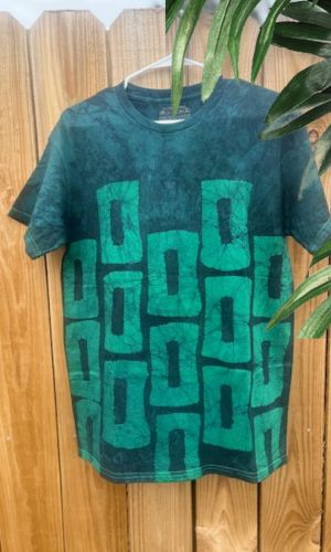 Green Sam Batik T-Shirt (Unisex).