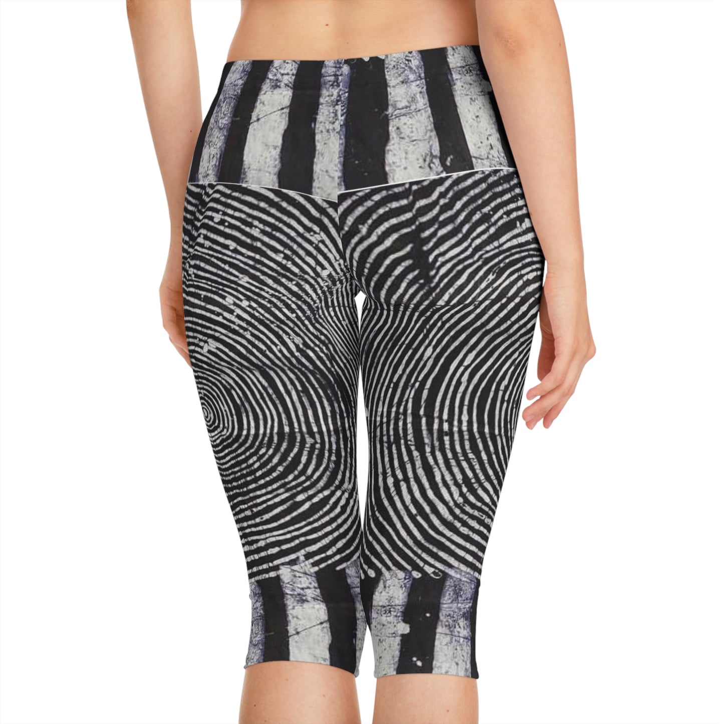 Batik Iyanu Women's Capri Leggings