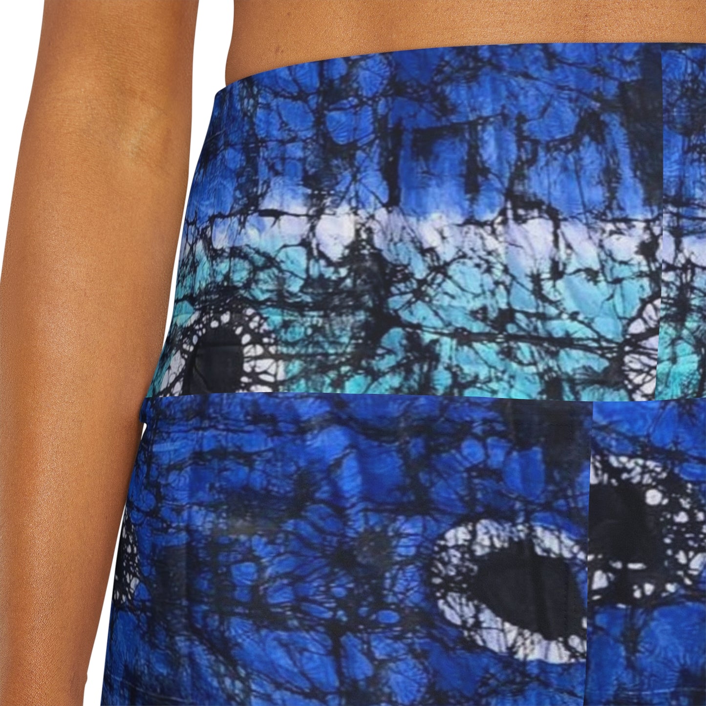 Batik Oju High Waisted Yoga Shorts