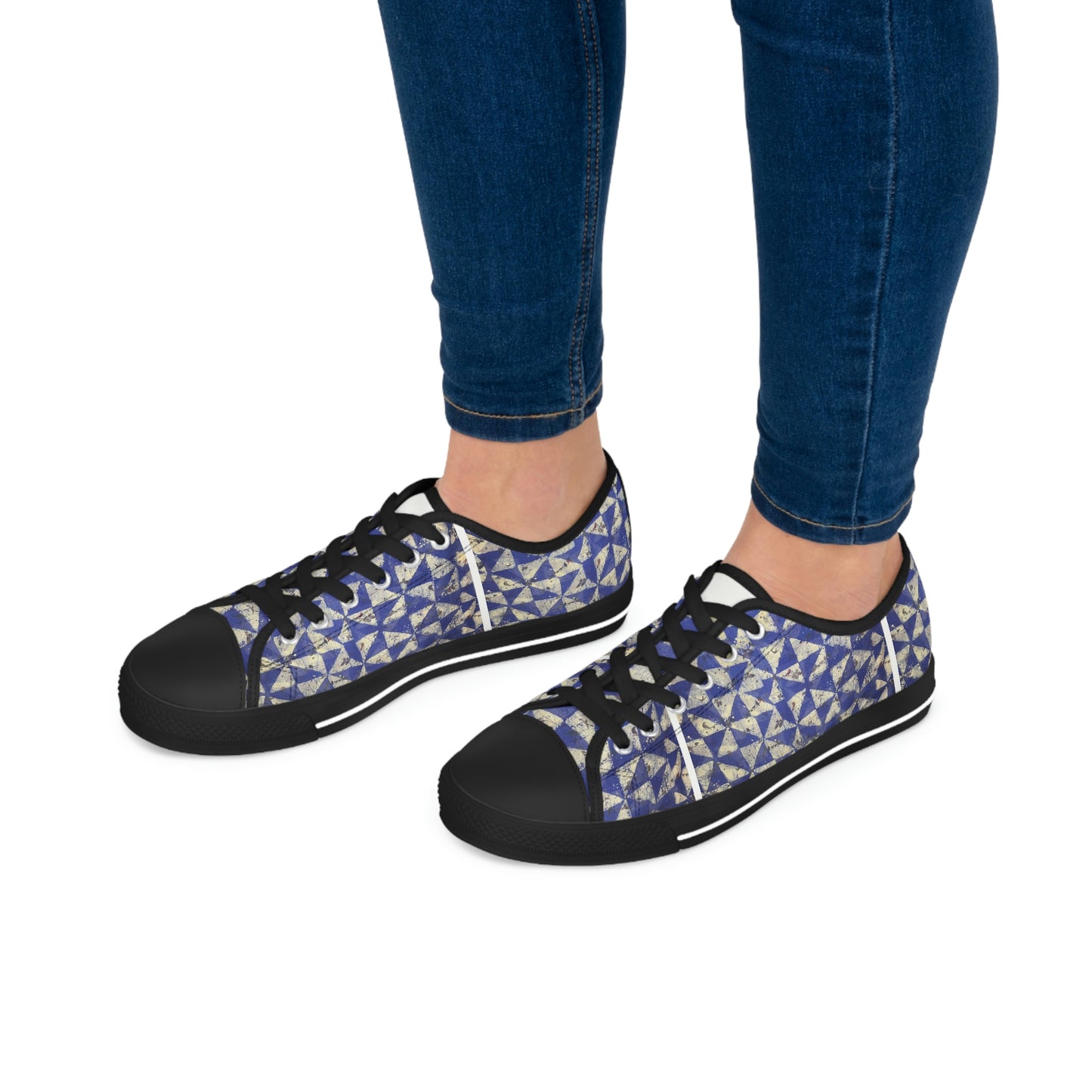 Women's Low Top Sneakers Batik Triangular